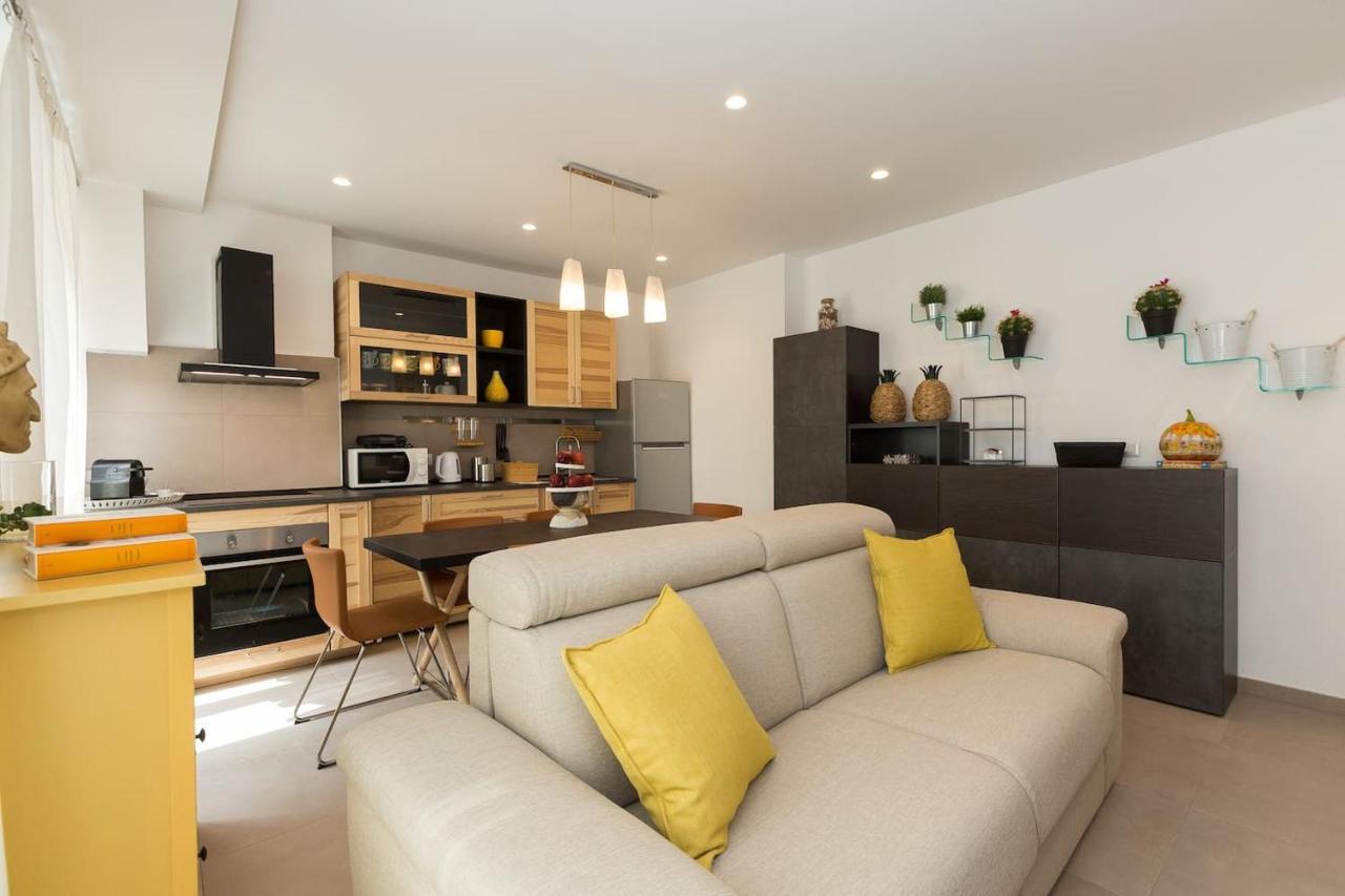 Lovely New Apartament, Viale Trastevere Рим Екстериор снимка
