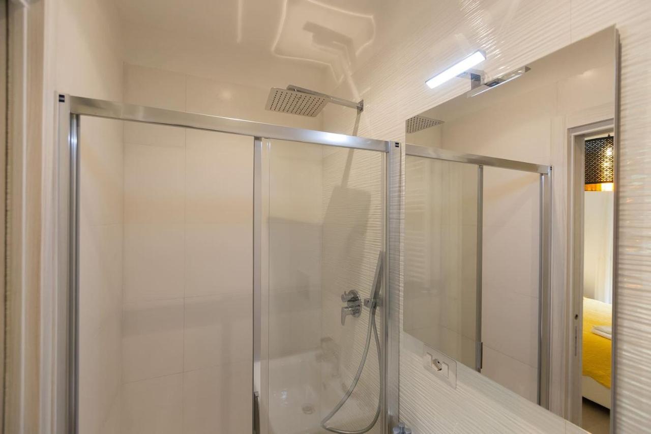 Lovely New Apartament, Viale Trastevere Рим Екстериор снимка